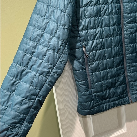Patagonia Men's Nano Puff Jacket - Picture 6 of 13